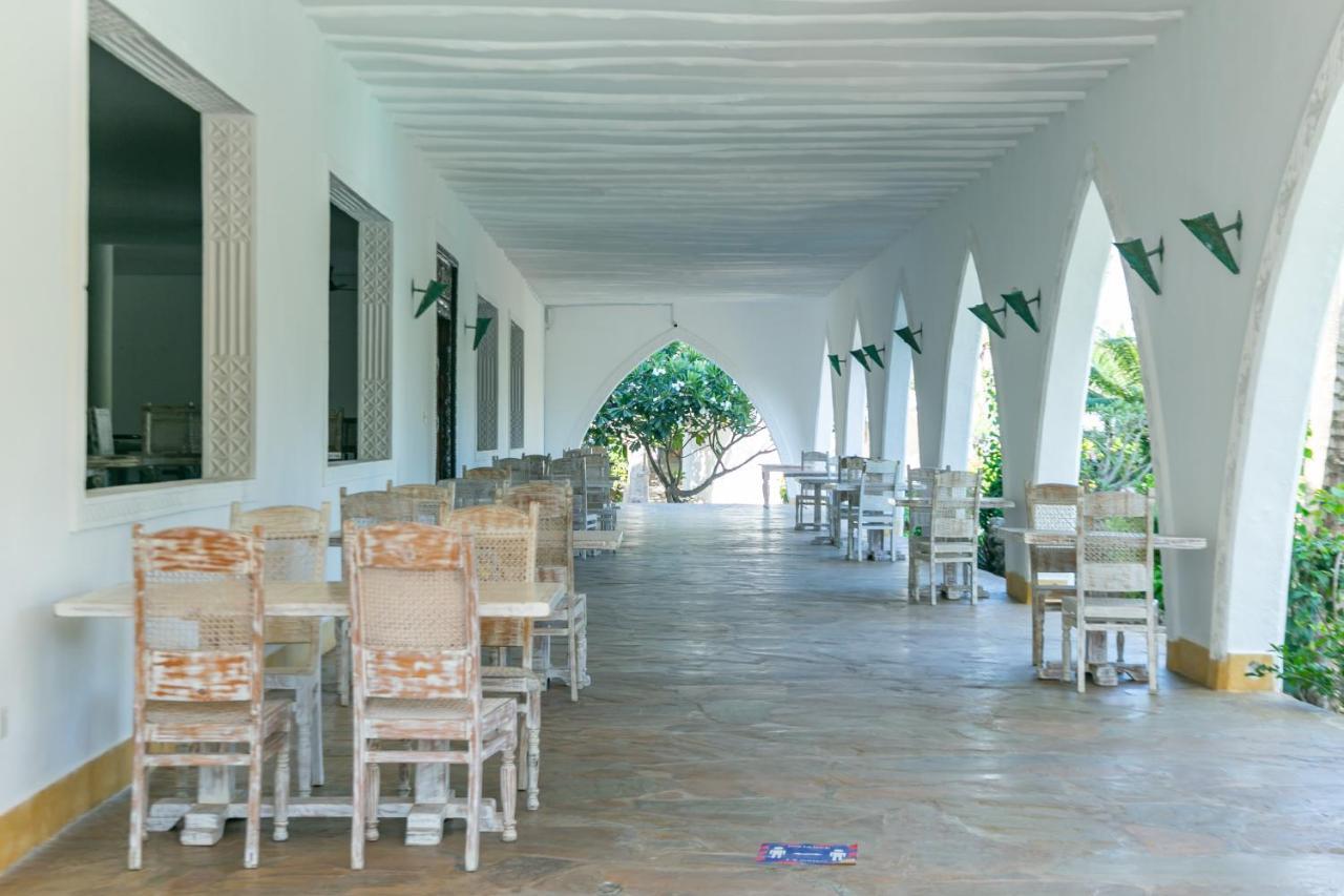 Sun Palm Beach Resort Watamu Exterior foto