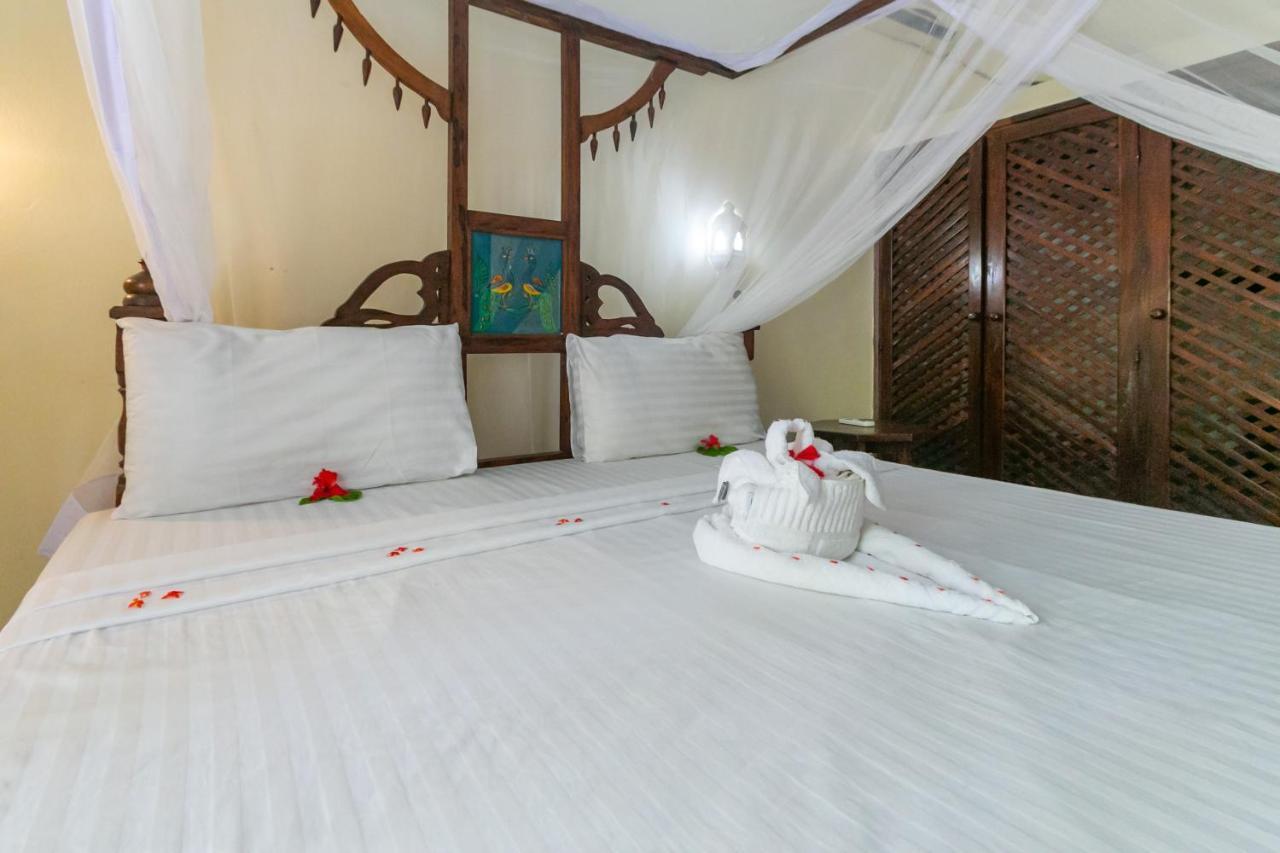 Sun Palm Beach Resort Watamu Exterior foto